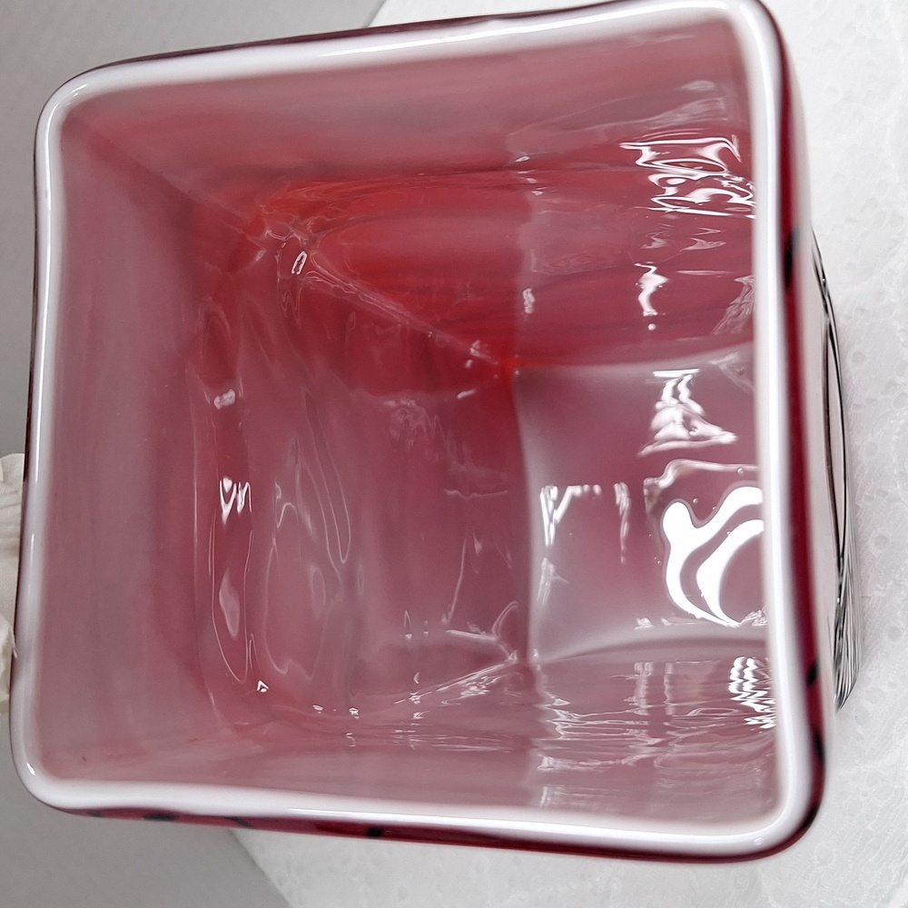 #ACV Glass Vase with Black Accents. Dalian PulandianYongshun GlassProducts Co.D - Picture 2 of 4